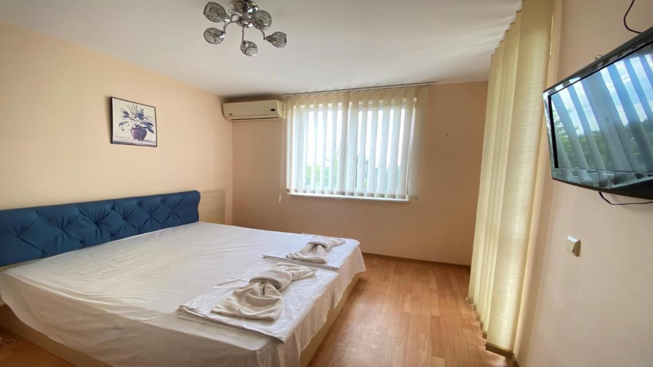 Bratanov Sunny Beach Apartment Екстер'єр фото